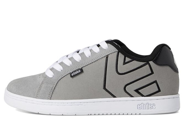 etnies Fader