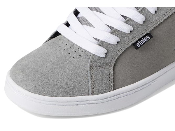 etnies Fader
