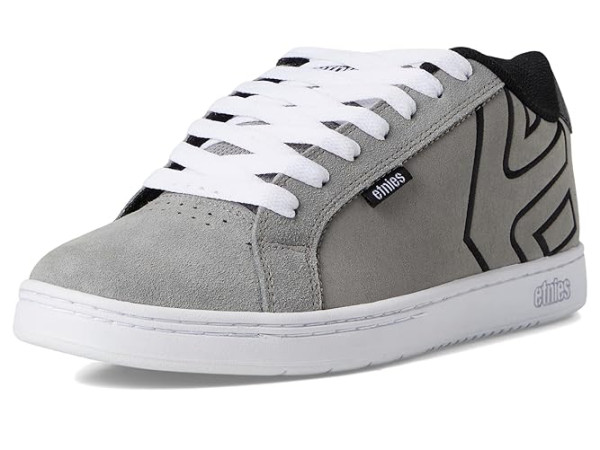 etnies Fader
