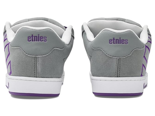 etnies Fader