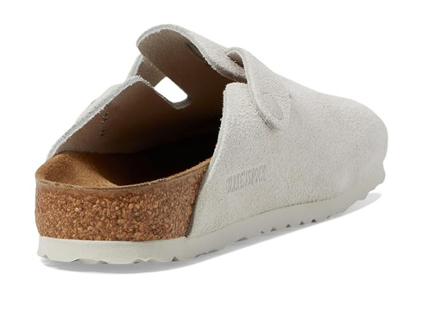 Birkenstock Boston Clog Soft Footbed - Suede Birkenstock Boston Clog Soft Footbed - Suede