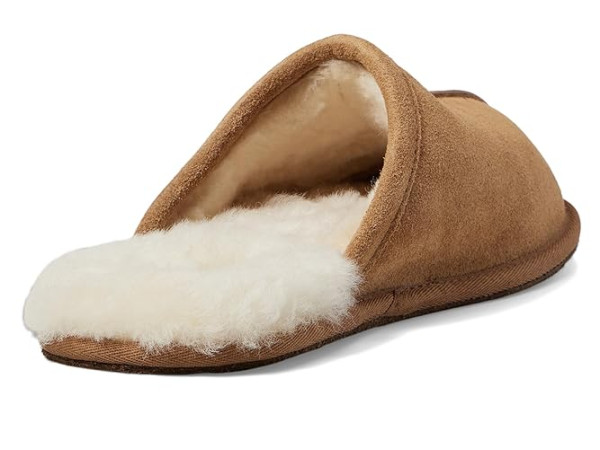 UGG Scuff