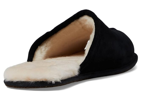 UGG Scuff
