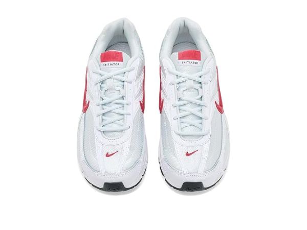 Nike Initiator