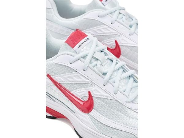 Nike Initiator