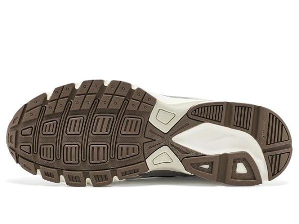 Nike Initiator