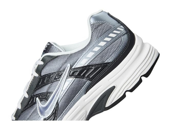 Nike Initiator Nike Initiator