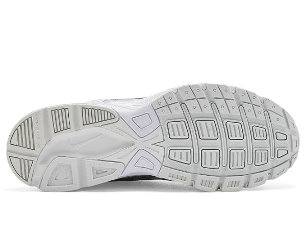 Nike Initiator