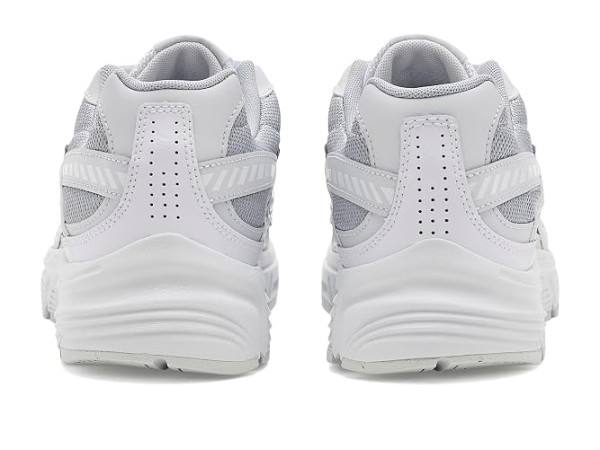 Nike Initiator