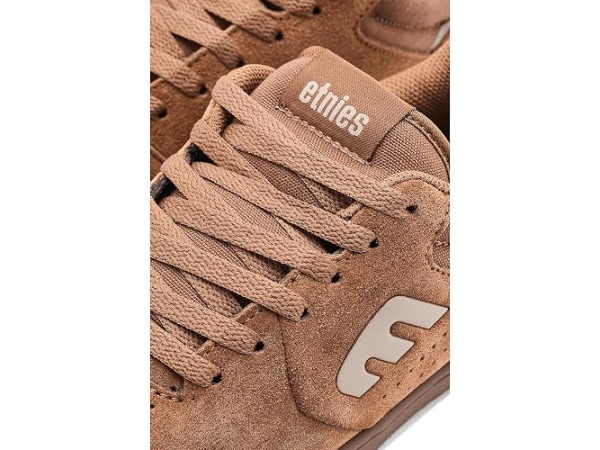 etnies Marana