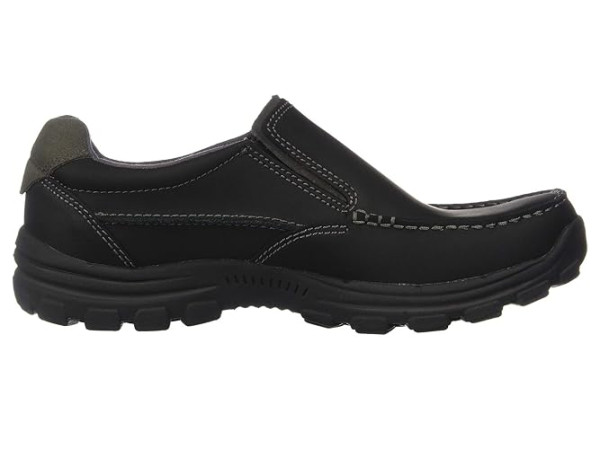SKECHERS Relaxed Fit Braver - Rayland