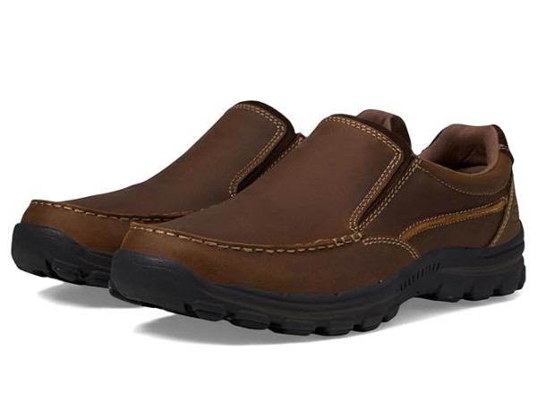 SKECHERS Relaxed Fit Braver - Rayland