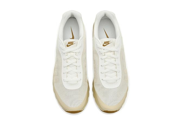 Nike Air Max Invigor Nike Air Max Invigor