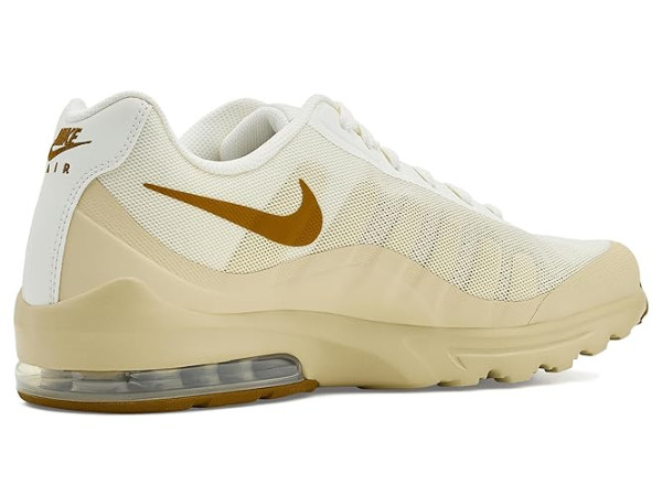 Nike Air Max Invigor Nike Air Max Invigor