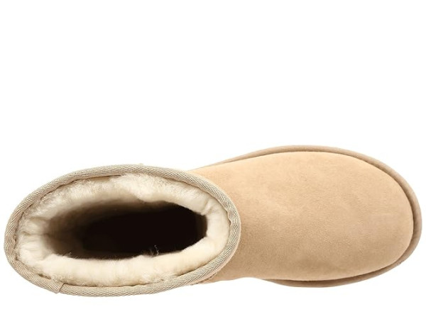 UGG Classic Short II
