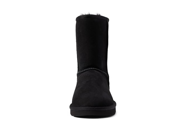 UGG Classic Short II