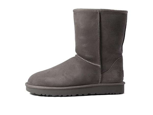 UGG Classic Short II