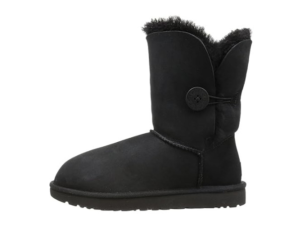UGG Bailey Button II