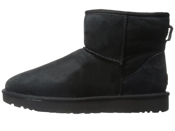 UGG Classic Mini II