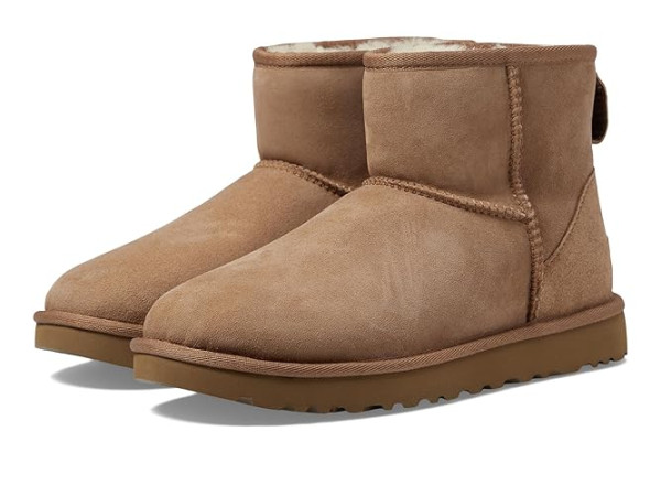 UGG Classic Mini II