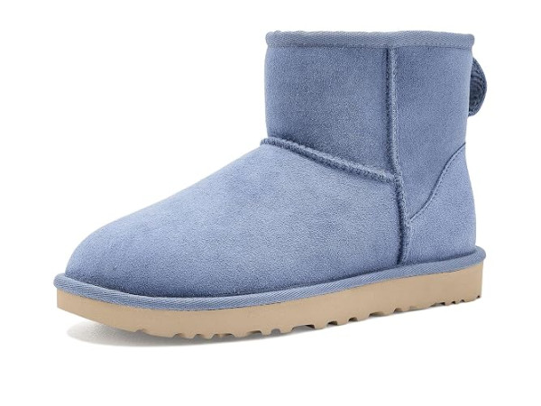UGG Classic Mini II