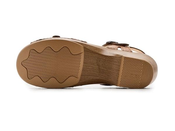 Dansko Season