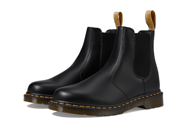 Dr. Martens 2976 Vegan Chelsea Boot