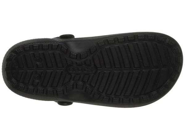 Crocs Classic Lined Graphic Clog Crocs Classic Lined Graphic Clog
