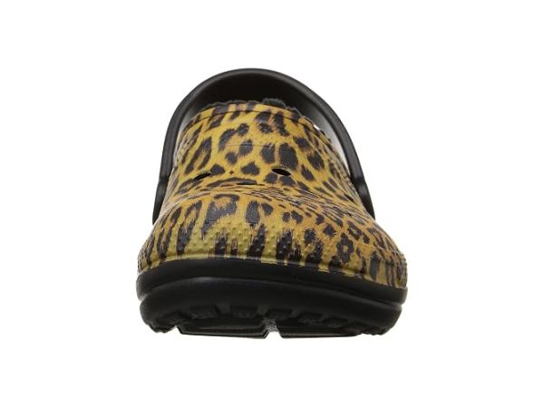 Crocs Classic Lined Graphic Clog Crocs Classic Lined Graphic Clog