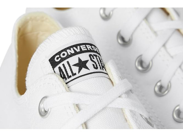 Converse Chuck Taylor All Star Low Top Platform Leather Sneaker