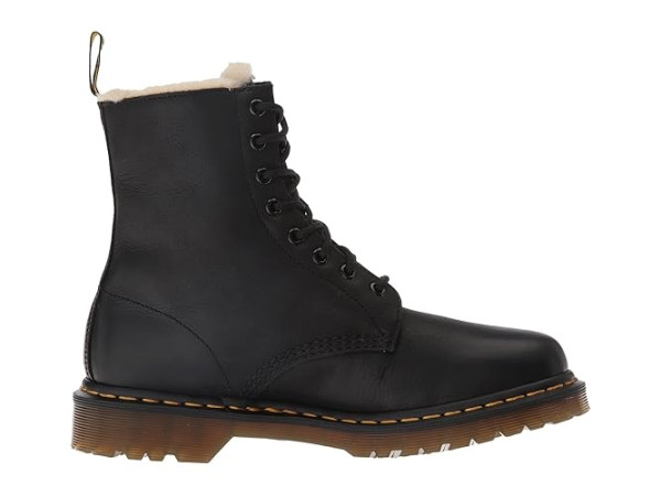 Dr. Martens Serena 8-Eye Boot