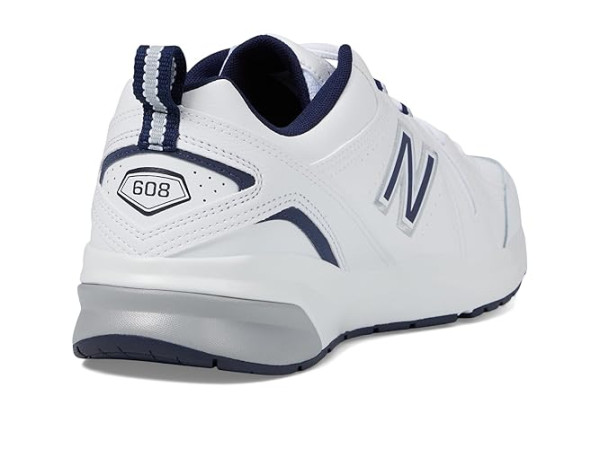 New Balance 608v5