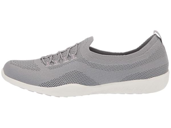 SKECHERS Newbury St - Every Angle