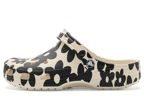 Crocs Classic Clog - Seasonal Graphic Crocs Classic Clog - Seasonal Graphic