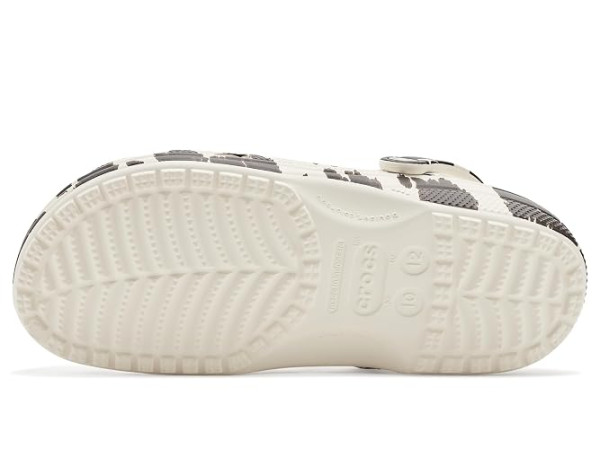 Crocs Classic Clog - Seasonal Graphic Crocs Classic Clog - Seasonal Graphic