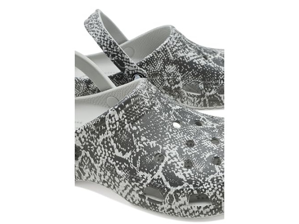Crocs Classic Clog - Seasonal Graphic Crocs Classic Clog - Seasonal Graphic