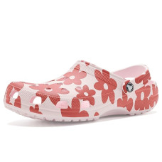 Crocs Classic Clog - Seasonal Graphic Crocs Classic Clog - Seasonal Graphic