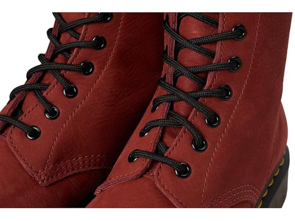 Dr. Martens 1460 Pascal