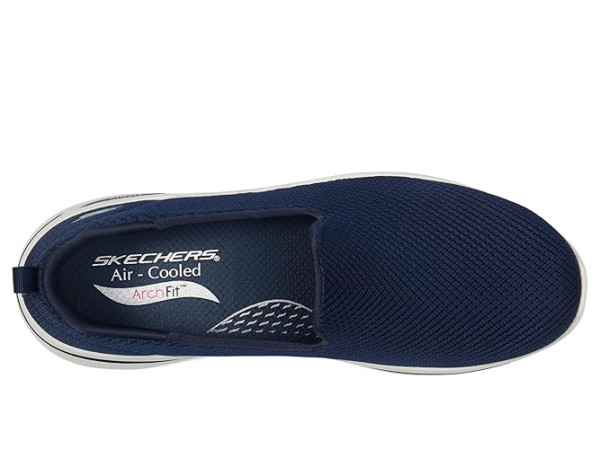 SKECHERS Performance Go Walk Arch Fit