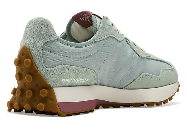 New Balance Classics 327 New Balance Classics 327
