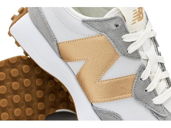 New Balance Classics 327 New Balance Classics 327