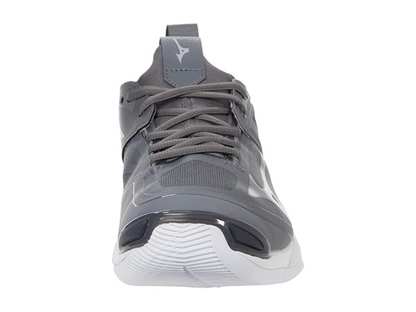 Mizuno Wave Momentum 2