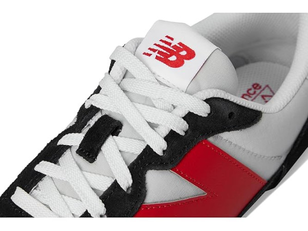 New Balance Classics 237v1 New Balance Classics 237v1