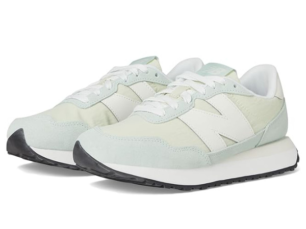 New Balance Classics 237v1