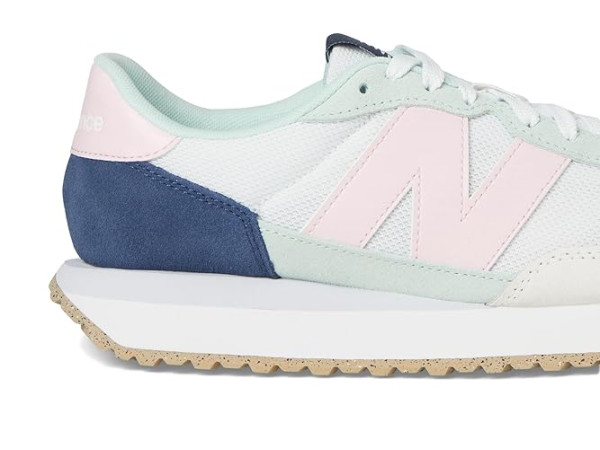 New Balance Classics 237v1 New Balance Classics 237v1