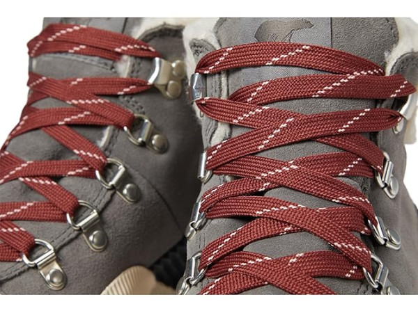 SOREL Out N About™ III Conquest