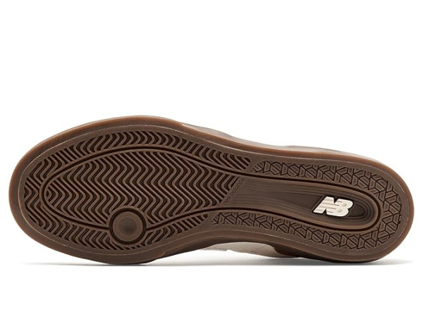 New Balance Numeric 272