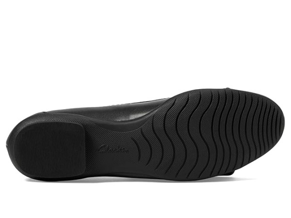 Clarks Sara Bay
