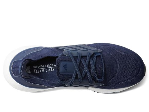 adidas Ultraboost 22