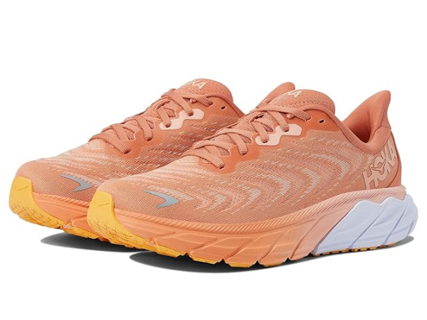 Hoka Arahi 6
